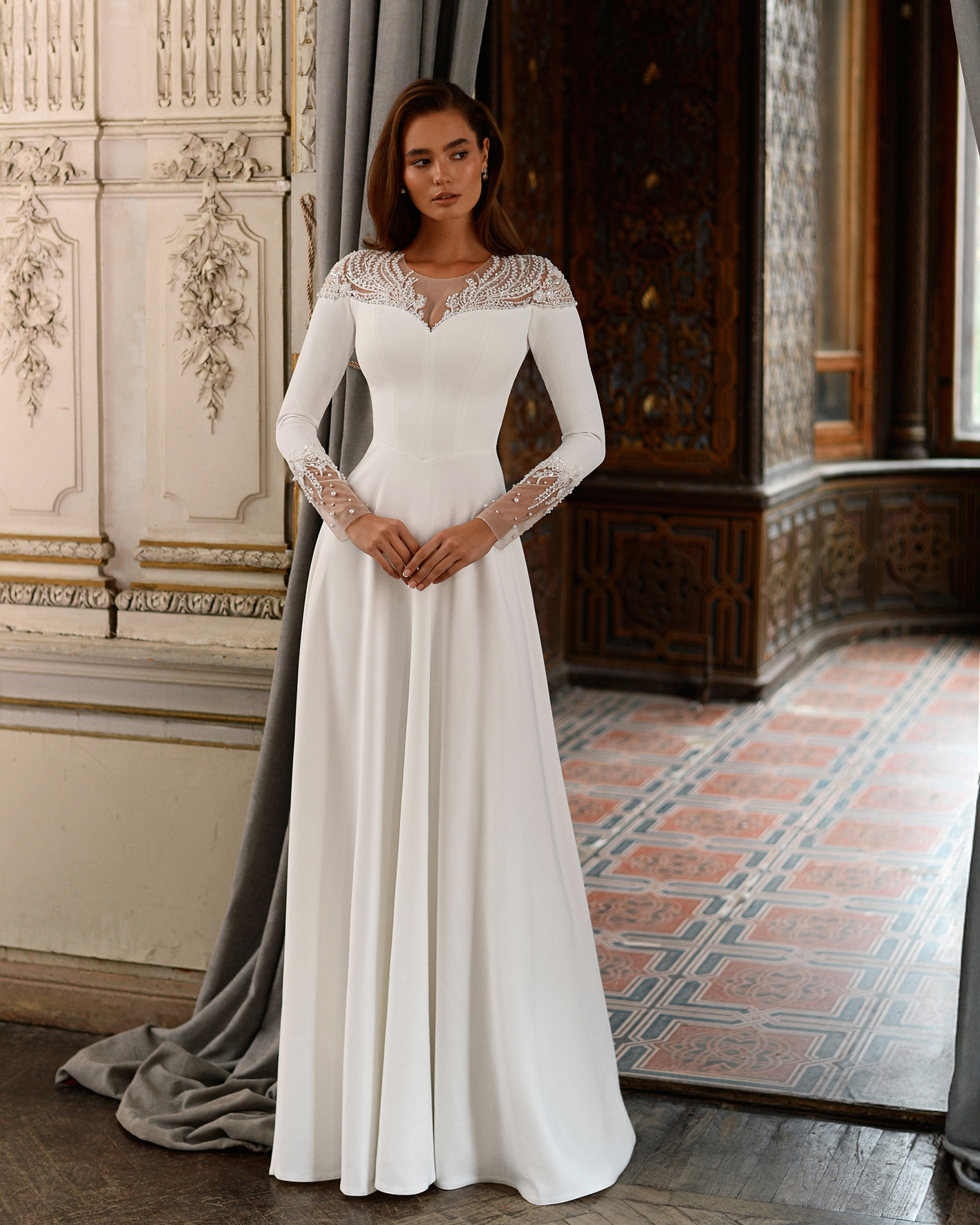 Закрытое свадебное платье: элегантность и утонченность для вашего особенного дня